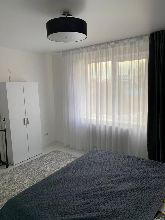 New Modern Apartment Uzhhorod Exterior photo